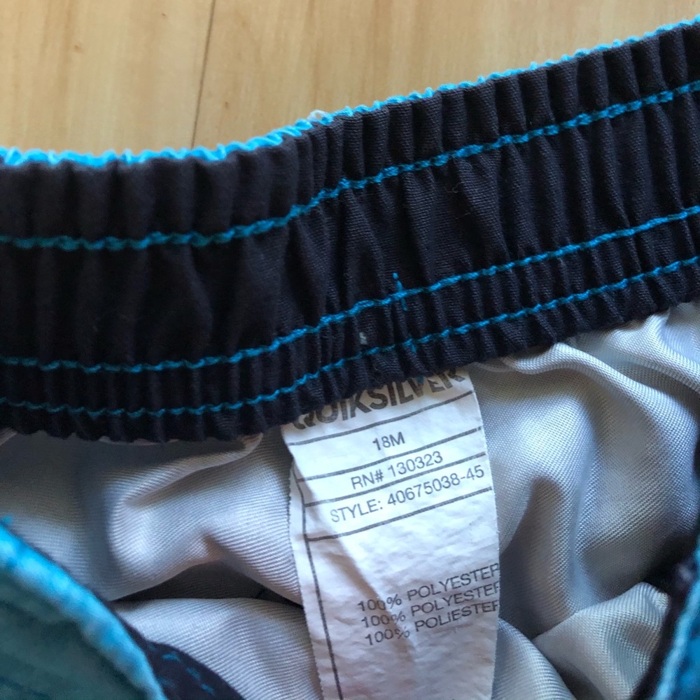 Baby Boy Clothes Bundle (9M- 24M) - Picture 8 of 11